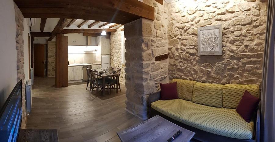 Casa Gabalda Apartamentos Valderrobres Εξωτερικό φωτογραφία